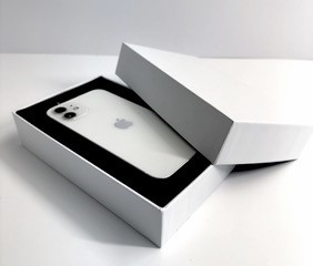 LuxePak_Slim_Retail_Ready_Set_for_STD_handsets